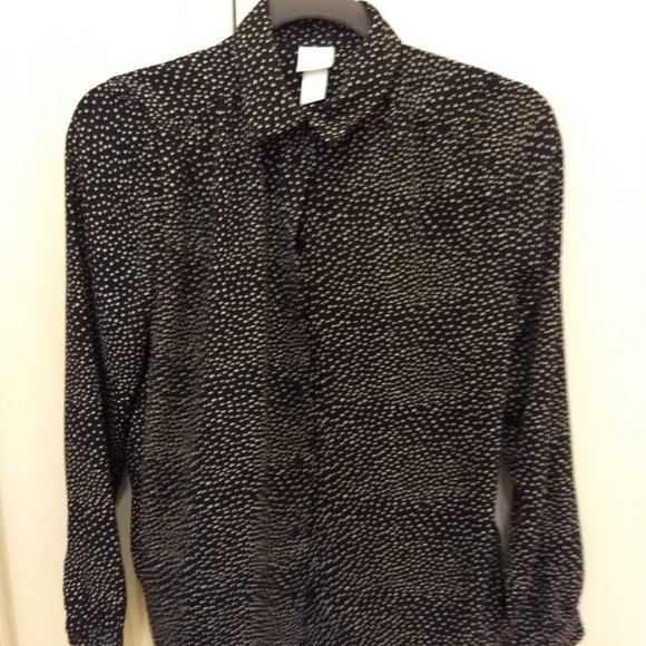 Two Blouse Bundle: Uniqlo and H&M - Picture 6 of 6